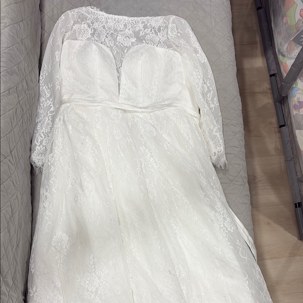 Elegant White Lace Gown